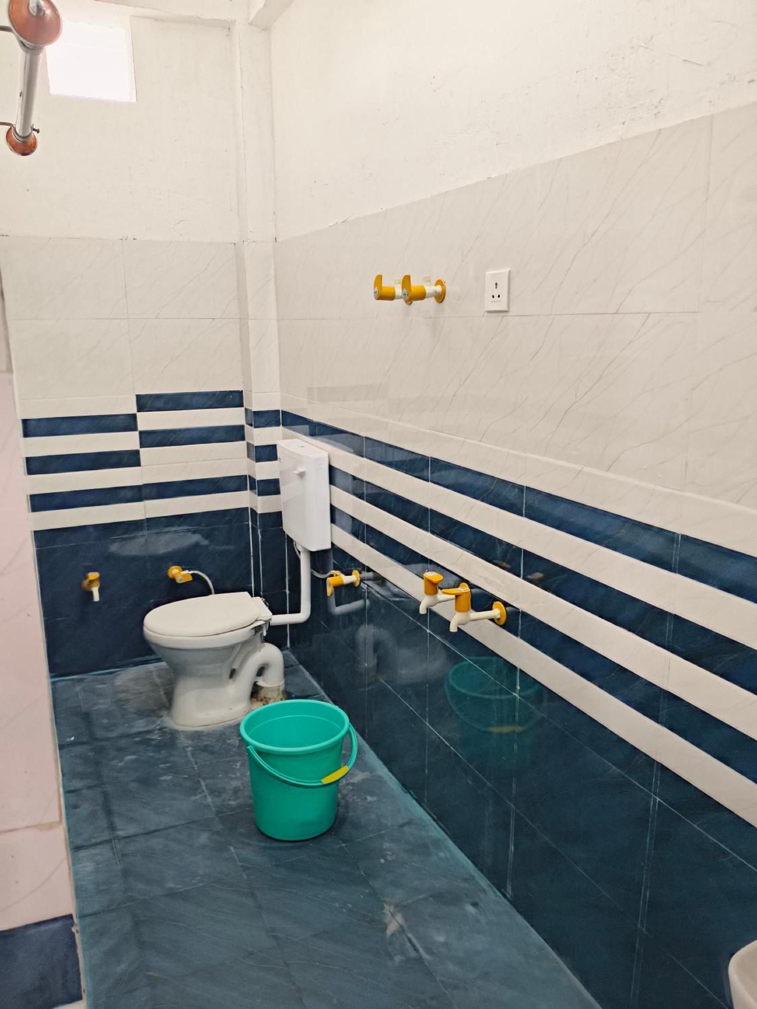Rameshwar Dham Andhra Bhavan Naimisharanya Ngoại thất bức ảnh