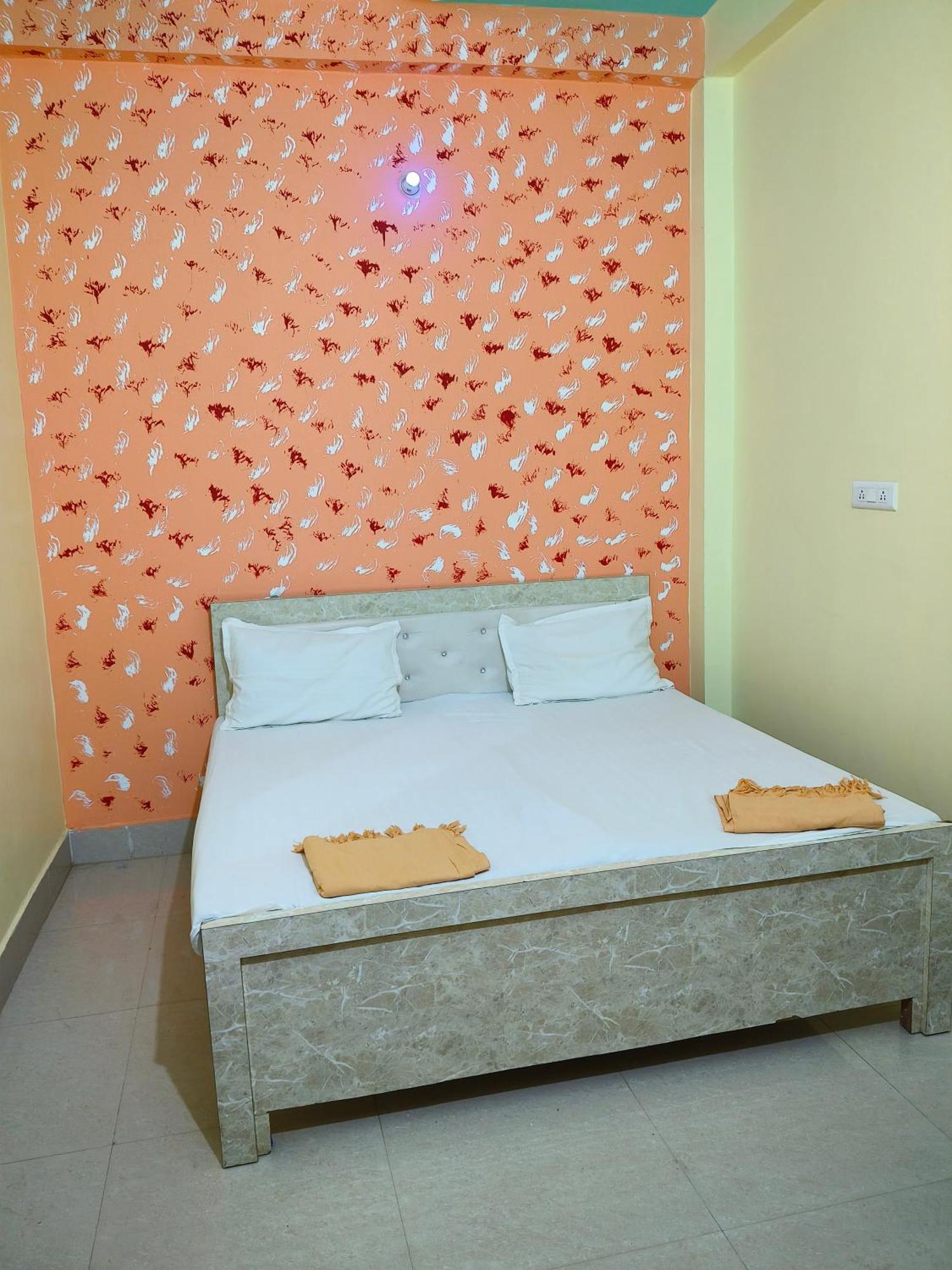 Rameshwar Dham Andhra Bhavan Naimisharanya Ngoại thất bức ảnh